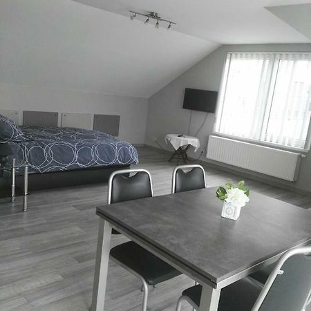 Guesthouse Sisa 베우른 외부 사진